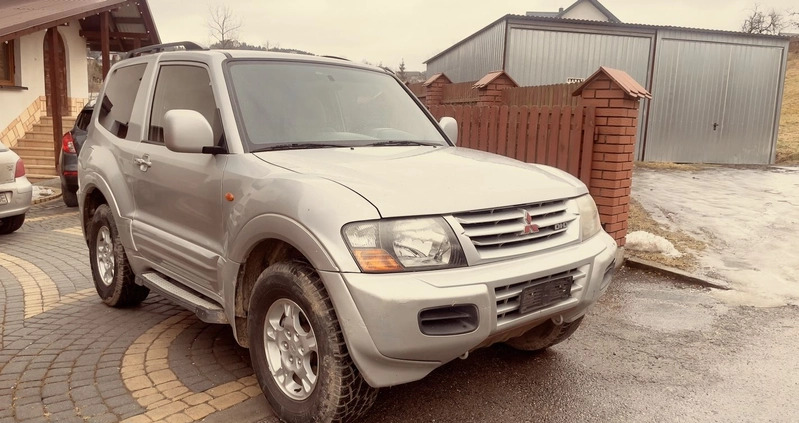 Mitsubishi Pajero cena 29999 przebieg: 268893, rok produkcji 2000 z Lipsko małe 137